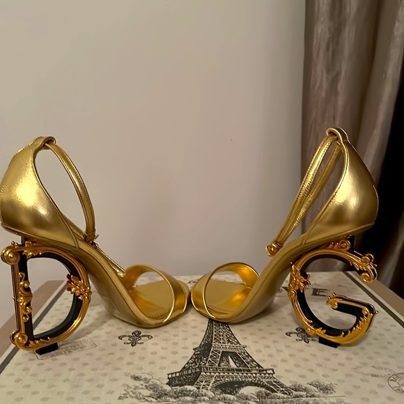 Dolce & Gabbana (DG) heels - Picture 2 of 12
